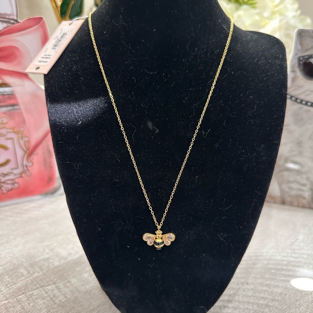 NWT Kate Spade Gold Bee Pendant Necklace and dust bag